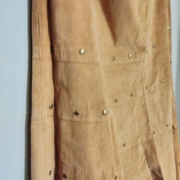 Chico's Studded lined Cognac Genuine Suede Skirt, women's size 1. - Picture 2 of 5